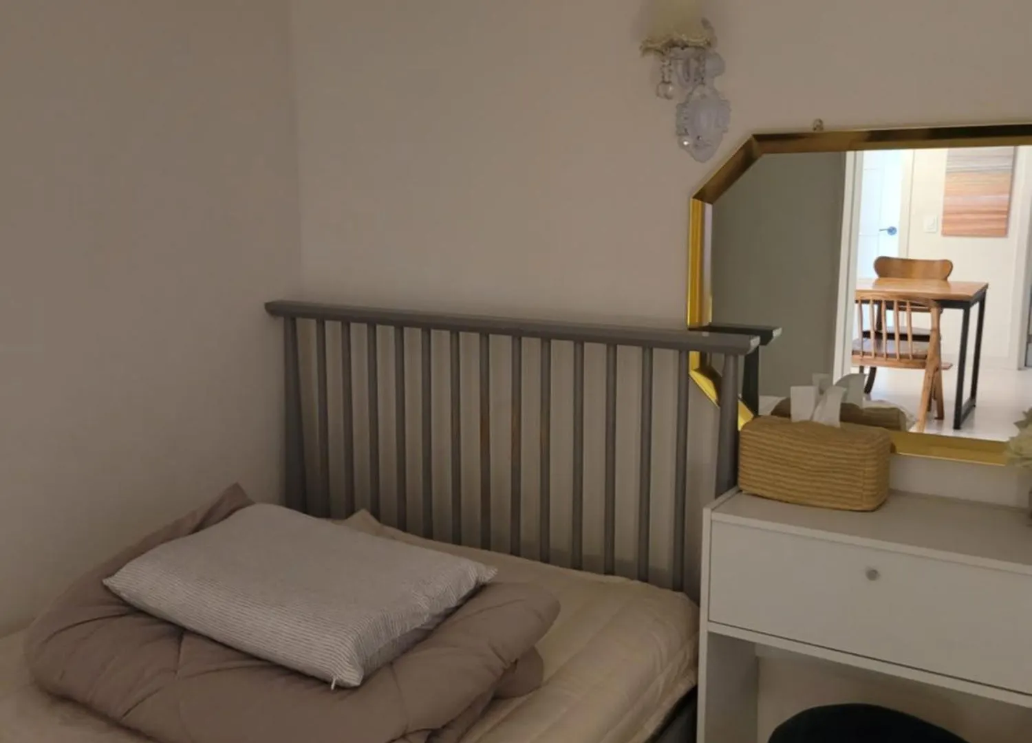 1990 Stay 2F Incheon Apartment