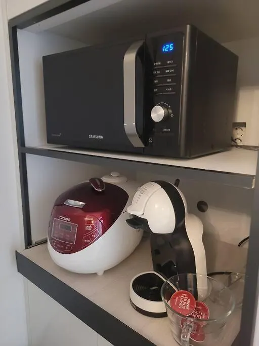 1990 Stay 2F Incheon Apartment