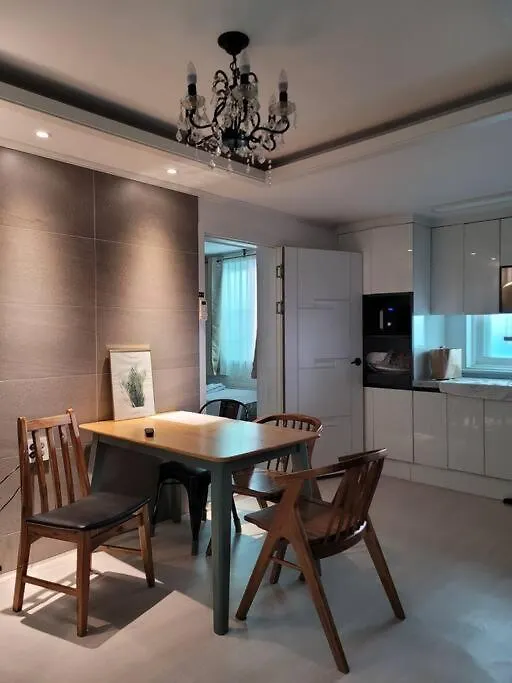 아파트 1990 스테이 2층 인천 대한민국